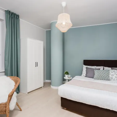 Comfy Zelazna With Two Bedrooms And Balcony * Varsovia